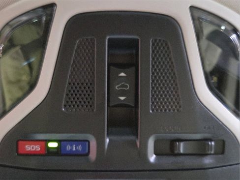 Used 2025 Subaru Outback Limited image 16