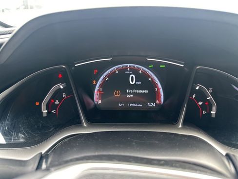 Used 2019 Honda Civic Sport image 8