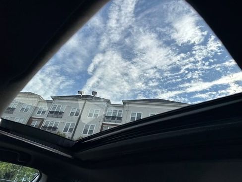 Used 2024 Honda Accord Sport image 13