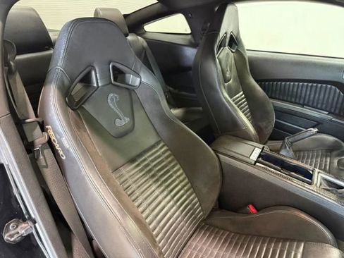 Used 2013 Ford Mustang Shelby GT500 image 24