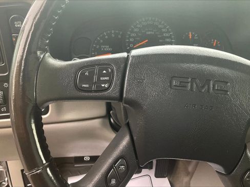 Used 2005 GMC Sierra 1500 SLT w/ Light Duty Power Package image 12