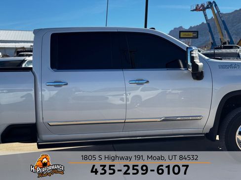 Used 2025 Chevrolet Silverado 3500 High Country w/ Technology Package image 5