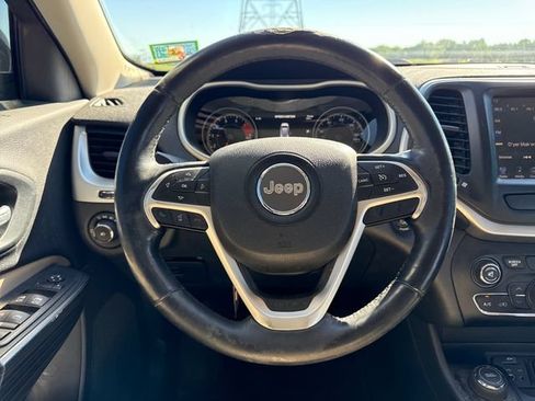 Used 2016 Jeep Cherokee Limited AWD/4WD image 17