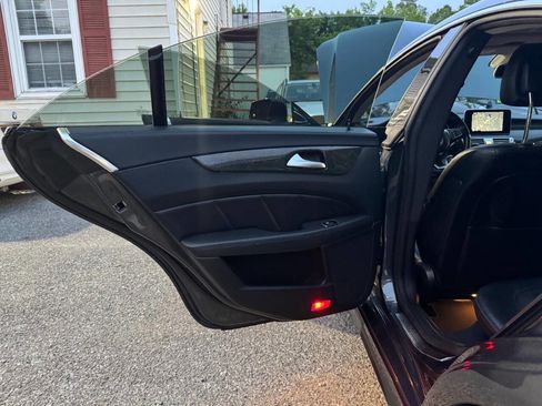 Used 2015 Mercedes-Benz CLS 400 image 33