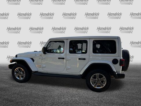 Used 2021 Jeep Wrangler Unlimited Sahara image 6