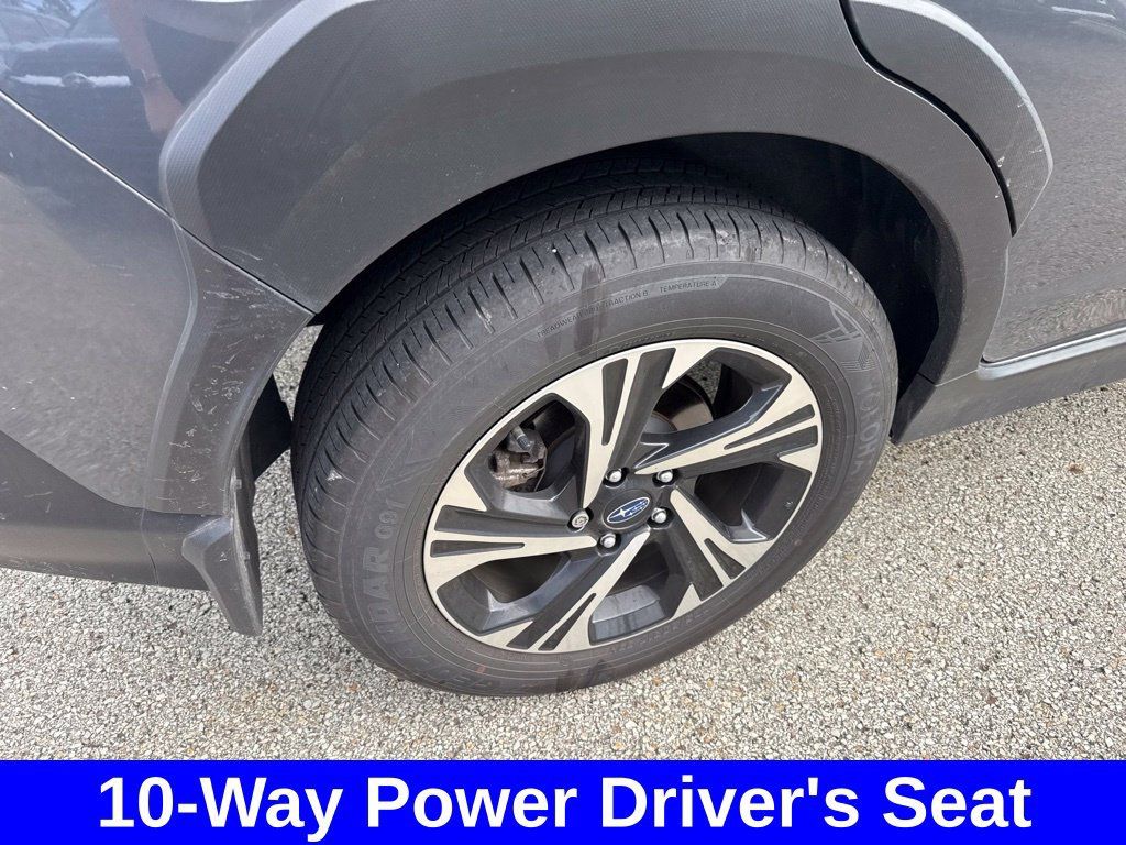Used 2025 Subaru Crosstrek 2.5i Premium AWD/4WD image 11