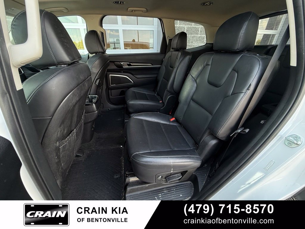 Certified 2024 Kia Telluride S w/ S Sunroof Package FWD image 24