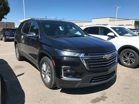 Used 2023 Chevrolet Traverse LT w/ LPO, Floor Liner Package image 10