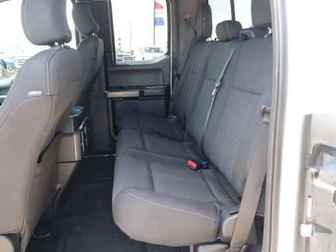 Used 2016 Ford F150 XLT w/ Equipment Group 302A Luxury AWD/4WD image 10