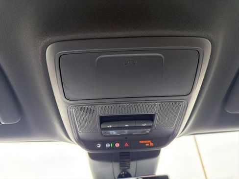 New 2026 Chevrolet Traverse Z71 image 22