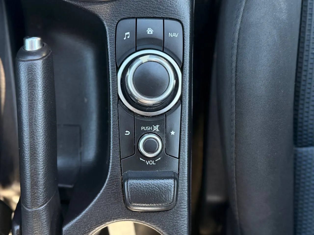 Used 2018 Toyota Yaris iA FWD image 39
