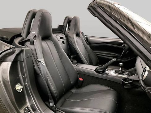 Used 2026 MAZDA MX-5 Miata Grand Touring w/ Weather Package RWD image 7