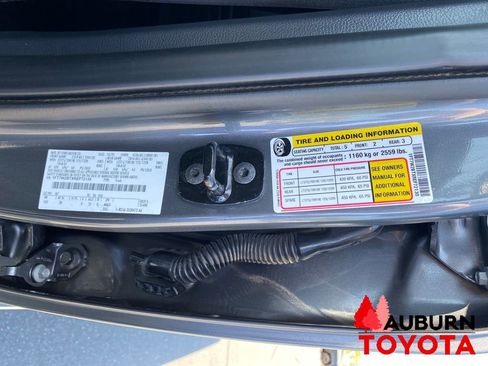 Used 2024 Ford F250 Lariat image 16