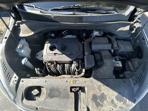 Used 2019 Kia Sorento L image 11