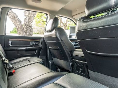 Used 2018 RAM 2500 Laramie w/ Sport Appearance Group image 43