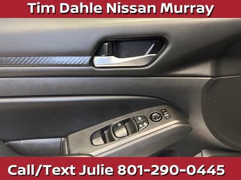 Used 2024 Nissan Altima 2.5 SV AWD/4WD image 22