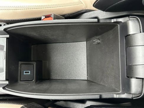 Used 2020 Ford Escape SEL image 30