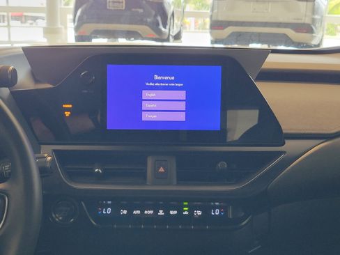 Used 2025 Lexus UX 300h FWD image 20