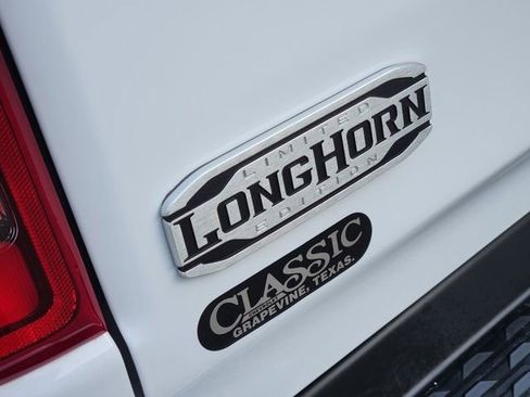 Used 2023 RAM 1500 Limited w/ Body Color Bumper Group image 9