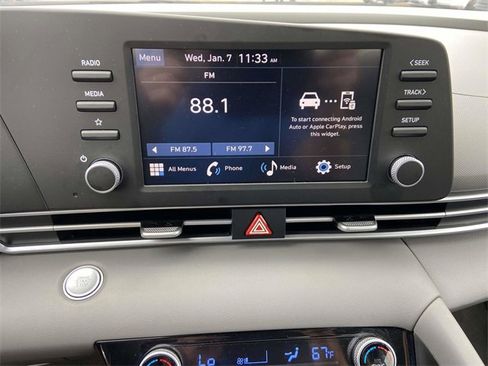 Certified 2025 Hyundai Elantra Sport image 16