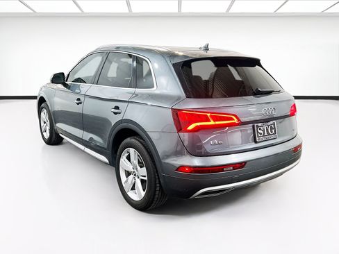 Used 2019 Audi Q5 2.0T Premium Plus w/ Premium Plus Package AWD/4WD image 6