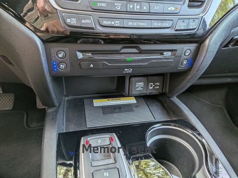 Used 2022 Honda Pilot Elite image 37