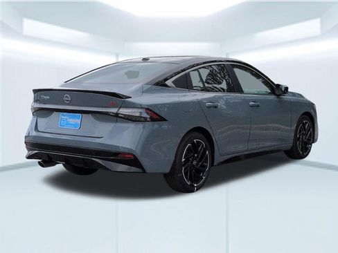 New 2026 Nissan Sentra SR w/ SR All Weather Package FWD image 6