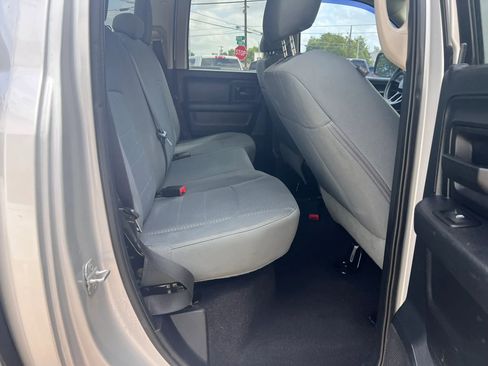 Used 2014 RAM 1500 Express AWD/4WD image 11