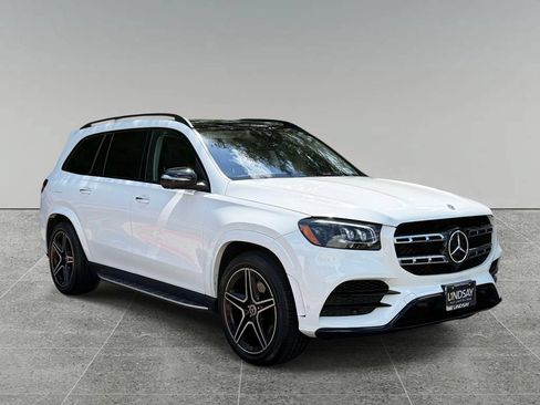Used 2023 Mercedes-Benz GLS 580 4MATIC image 9