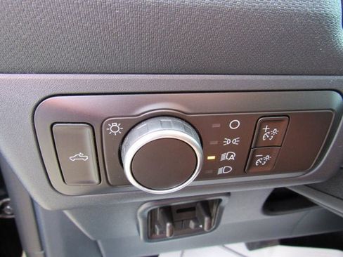 Used 2024 Ford Maverick Lariat w/ 4K Tow Package AWD/4WD image 11