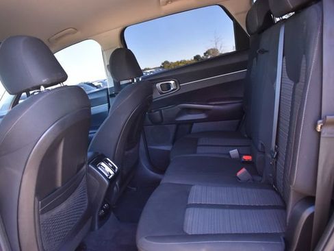 Certified 2023 Kia Sorento LX AWD/4WD image 20