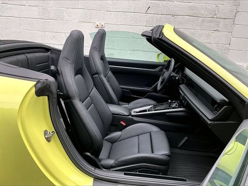 Certified 2025 Porsche 911 Carrera RWD image 12