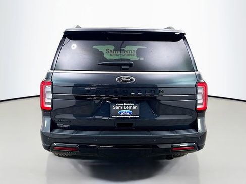 Used 2024 Ford Expedition Limited image 6
