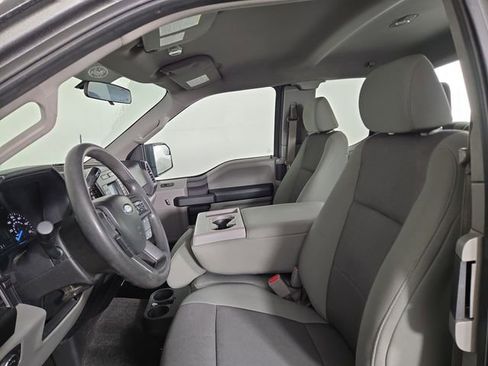Used 2017 Ford F150 XL w/ Equipment Group 101A Mid AWD/4WD image 12