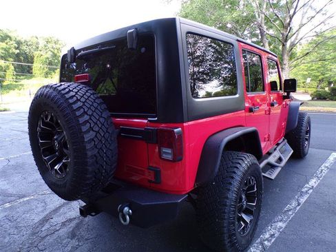Used 2013 Jeep Wrangler Unlimited Sport AWD/4WD image 8