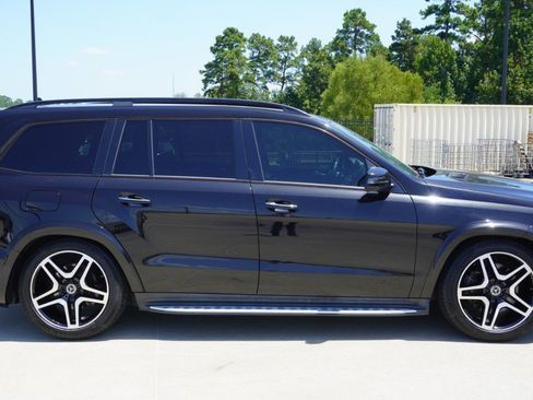 Used 2019 Mercedes-Benz GLS 550 4MATIC image 4