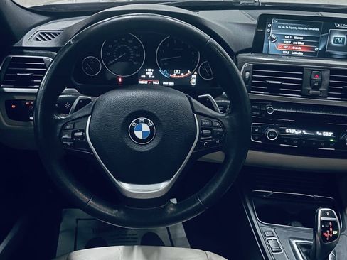 Used 2017 BMW 330i Sedan RWD image 26