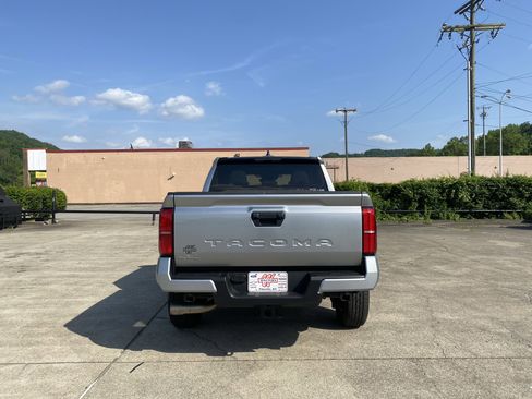 Used 2024 Toyota Tacoma SR5 image 24