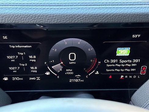 Used 2025 GMC Yukon XL Denali image 25