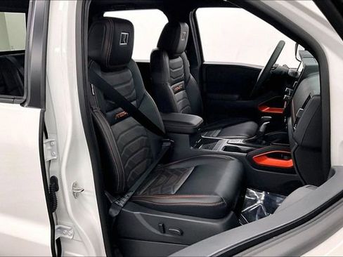 New 2026 Nissan Frontier PRO-4X AWD/4WD image 41
