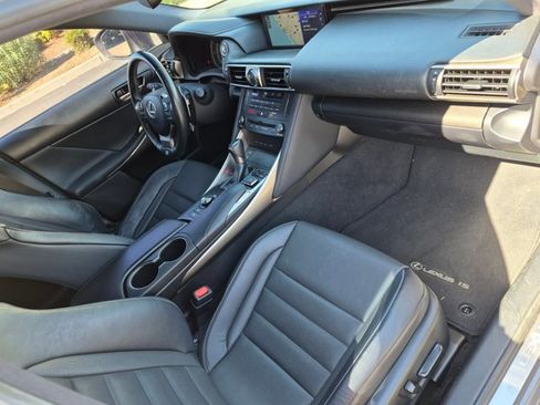 Used 2019 Lexus IS 350 F Sport w/ F Sport Package RWD image 22