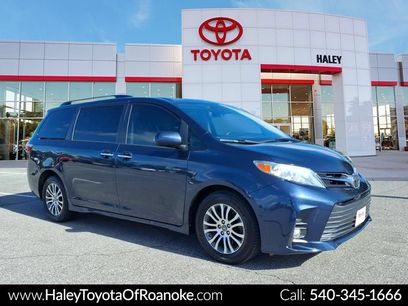 Used 2020 Toyota Sienna XLE