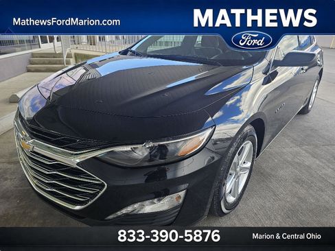 Used 2024 Chevrolet Malibu LT FWD image 1