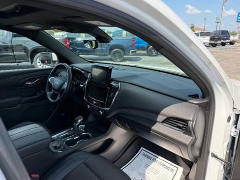 Used 2023 Chevrolet Traverse High Country w/ LPO, Floor Liner Package AWD/4WD image 57