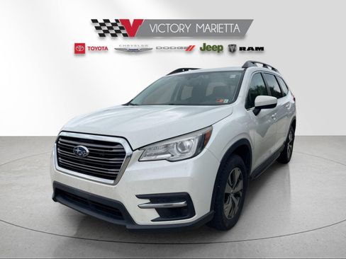 Used 2021 Subaru Ascent Premium w/ Convenience Package AWD/4WD image 1