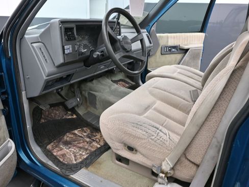 Used 1992 Chevrolet Silverado 1500 Base image 14
