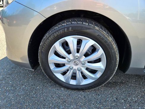 Used 2012 MAZDA MAZDA3 i Sport FWD image 8