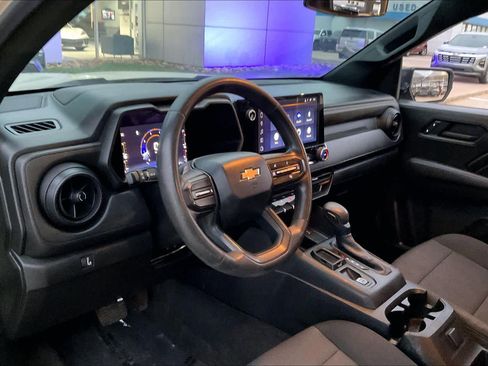 Certified 2023 Chevrolet Colorado W/T image 16
