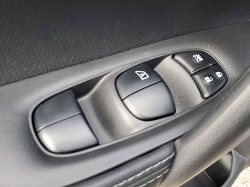 Certified 2021 Nissan Rogue Sport SL w/ Premium Package image 28