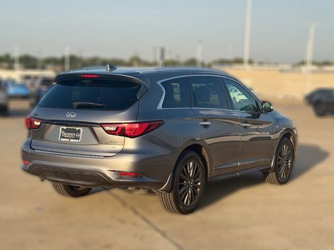 Used 2020 INFINITI QX60 Luxe w/ Edition 30 Essential Package FWD image 6